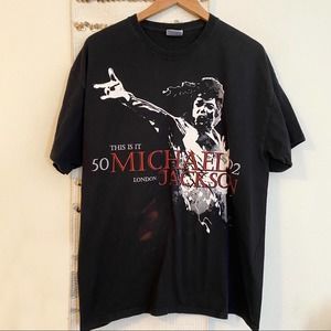 RARE Michael Jackson This Is It Band Tee XL